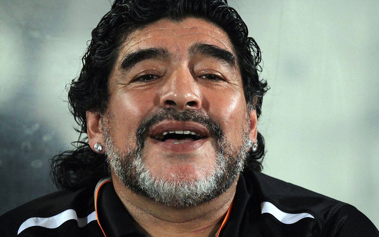 Retrato de primer plano de Diego Maradona