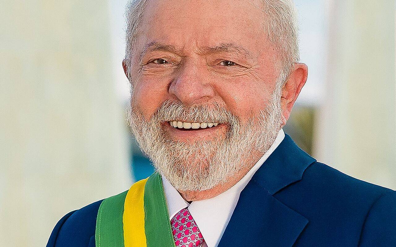 Retrato oficial del presidente brasileño Luiz Inácio Lula da Silva